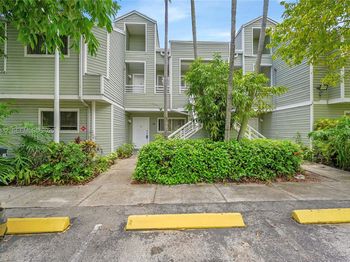 3453 NW 44th Street