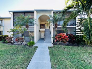 1115 Green Pine Boulevard