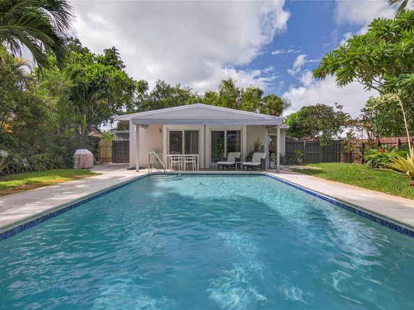 1009 NE 16th Pl, Fort Lauderdale FL 33305