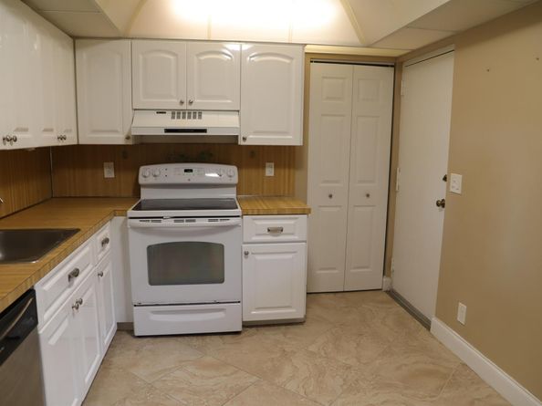 6400 NW 2nd Avenue 423, Boca Raton FL 33487