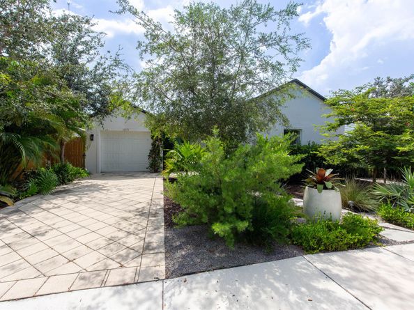 1019 N K Street, Lake Worth Beach FL 33460