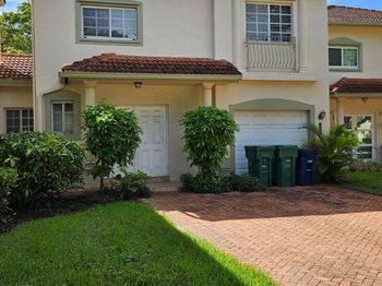 5985 SW 99th Terrace