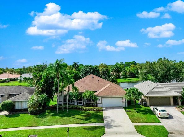 13935 Geranium Place, Wellington FL 33414