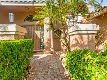 10767 Boca Woods Lane