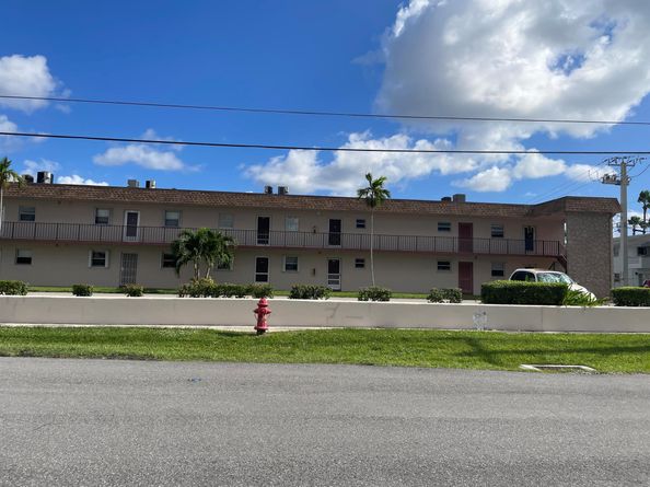 200 Bonnie Boulevard 138, Palm Springs FL 33461