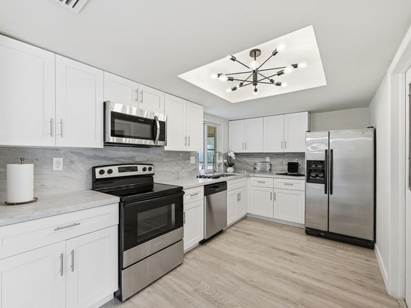 2631 W Golf Boulevard, Pompano Beach FL 33064