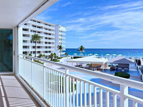 3546 S Ocean Boulevard 410, South Palm Beach FL 33480