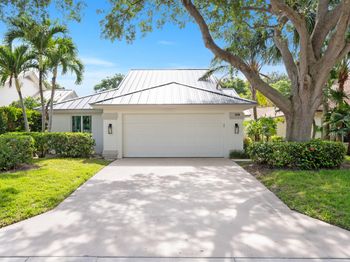 109 Harbourside Circle