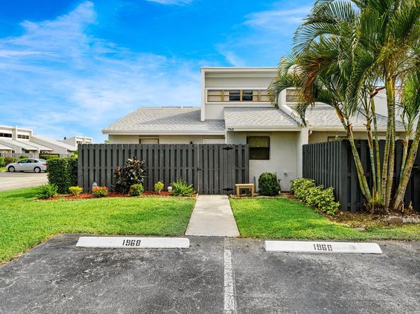 1968 Monks Court, West Palm Beach FL 33415
