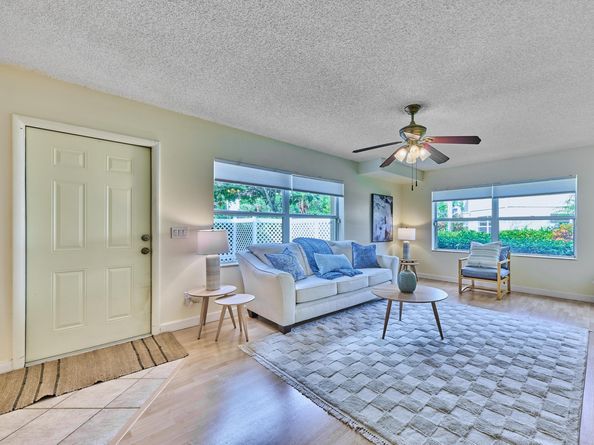 4604 Roxbury Court, Boynton Beach FL 33436