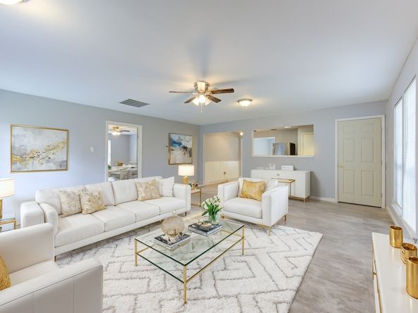 6115 Westbranch Drive, Houston TX 77072