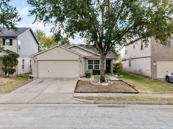 9214 Kendale Drive, Houston TX 77083