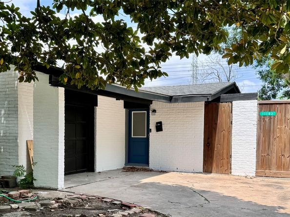11103 Greenwillow Street, Houston TX 77035