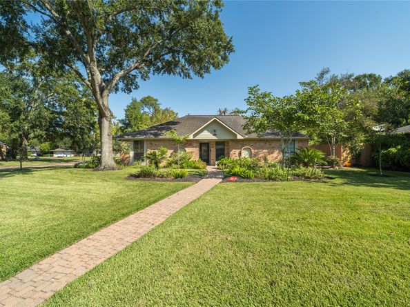 2003 Richvale Lane, Houston TX 77062