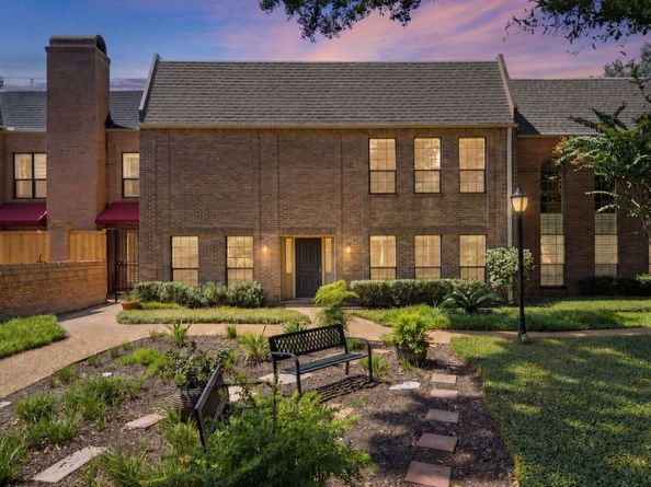 5426 John Dreaper Drive, Houston TX 77056