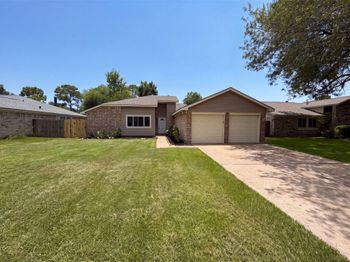 318 Floravista Drive