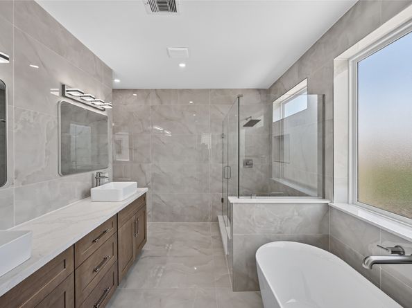 1424 W 23rd Street B, Houston TX 77008