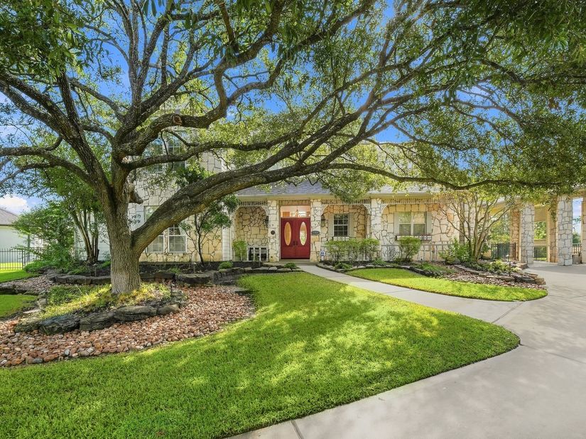6503 Sussex Court, Spring TX 77389