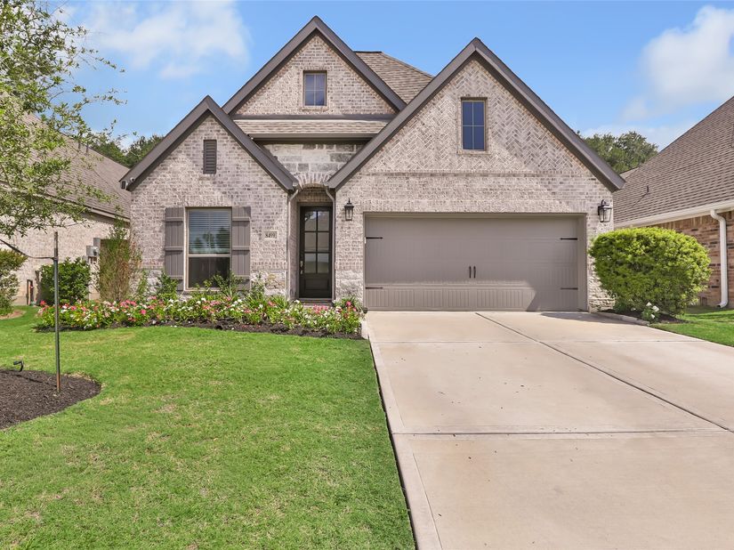 8499 International Falls Drive, Porter TX 77365