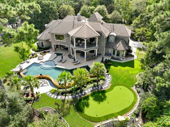 26 Damask Rose Way