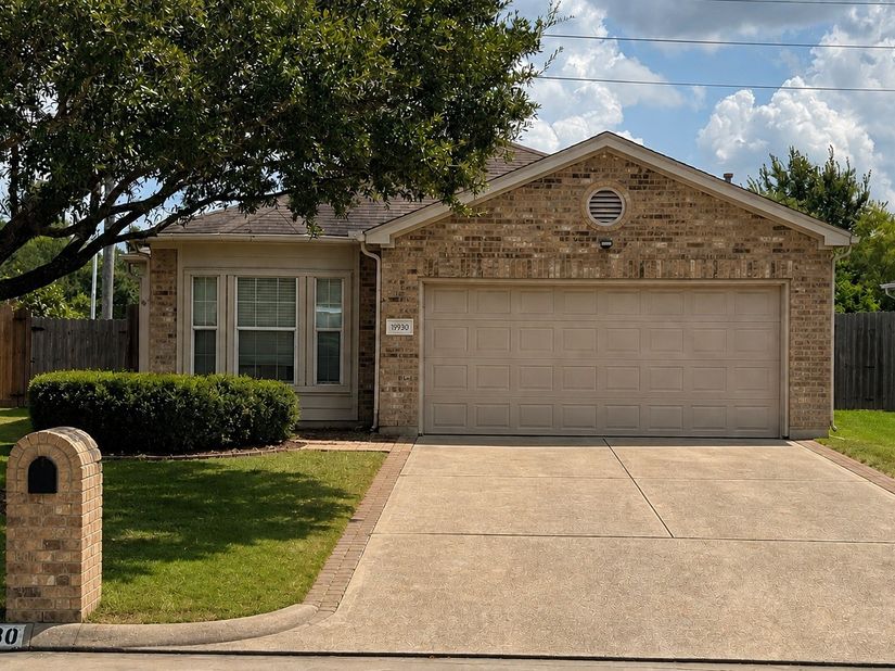 19930 Cypresswood Springs, Spring TX 77373