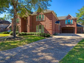 14907 Pine Point Court