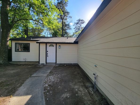 1704 N Red Cedar Circle, Spring TX 77380