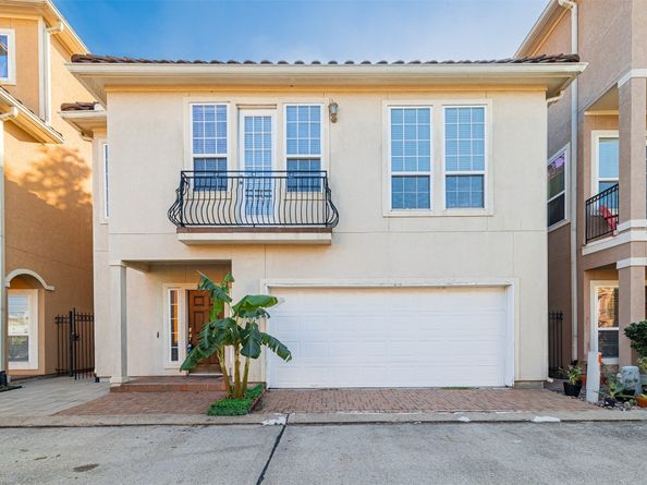 7155 Windwater Lagoon, Houston TX 77036