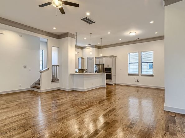 2208 Arabelle Street, Houston TX 77007