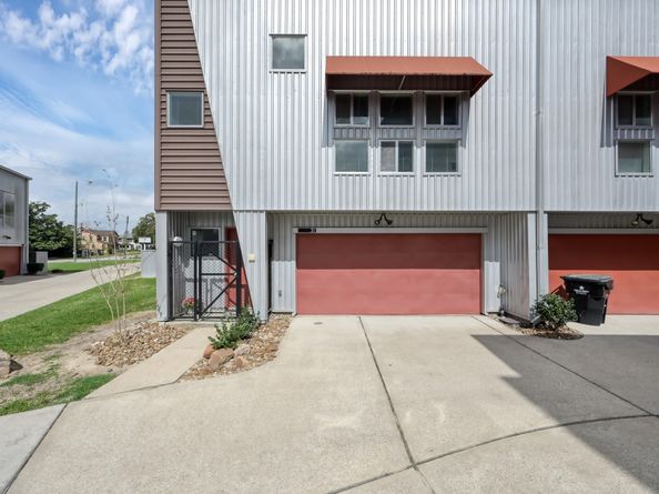 2605 Calumet Street 31, Houston TX 77004