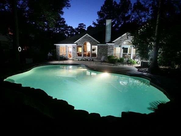 18 Teak Mill Place, The Woodlands TX 77382