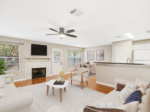 6 Verbena Bend Place, The Woodlands TX 77382