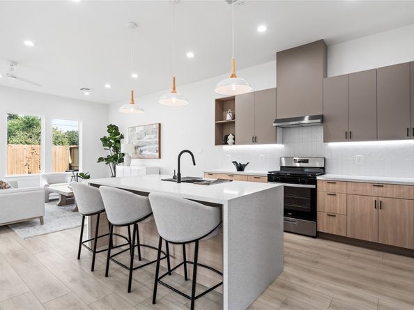 3617A Mt Pleasant Street, Houston TX 77021