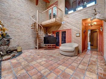 5141 Del Monte Drive