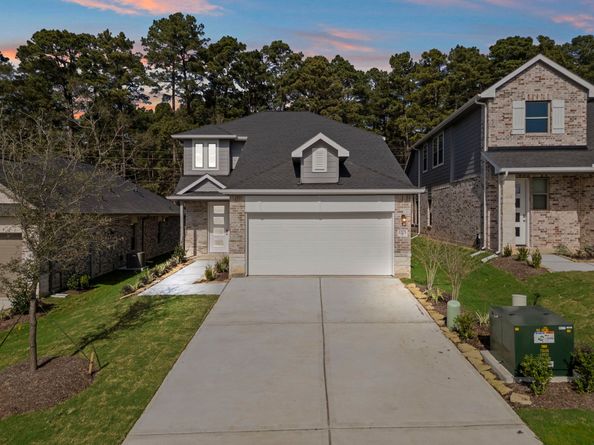 12175 Ridge Top Drive, Conroe TX 77304