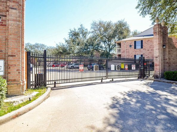 2255 Braeswood Park Drive 168, Houston TX 77030
