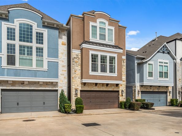 11922 Stirling Row Lane, Houston TX 77082