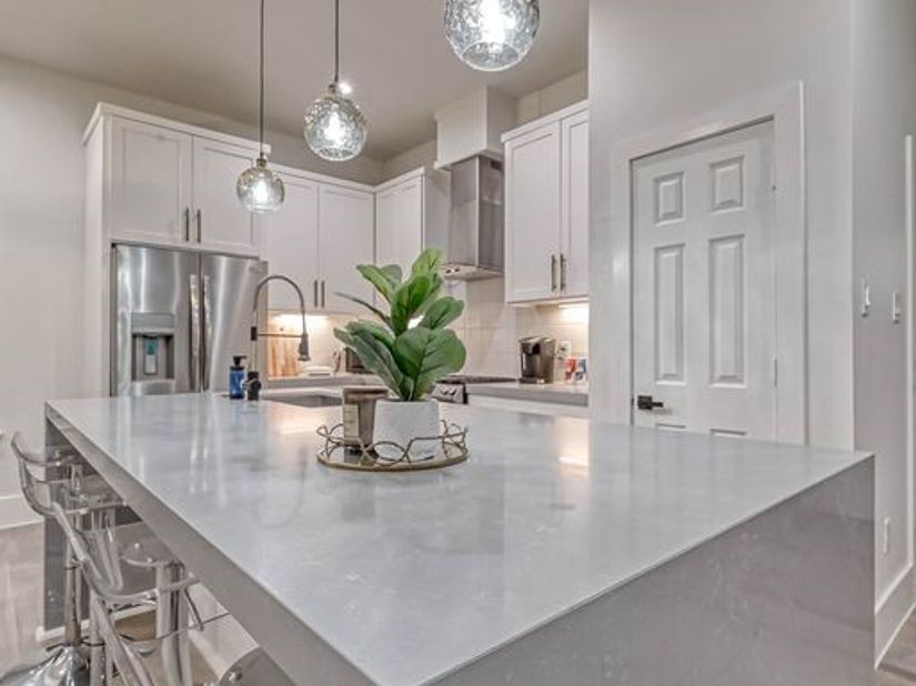 5606 Canal Street, Houston TX 77011