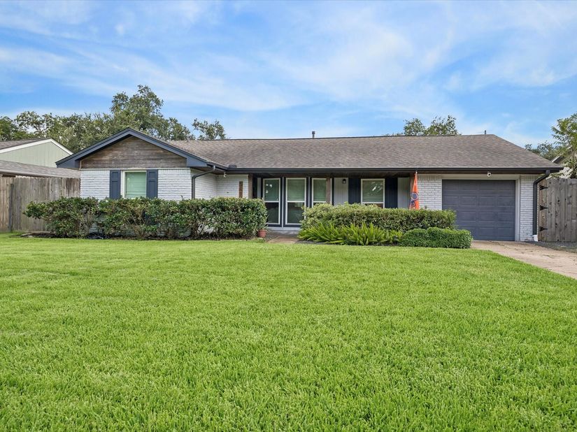 5417 Nina Lee Lane, Houston TX 77092