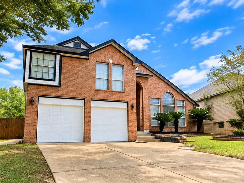 12002 Kleinmeadow Dr, Houston TX 77066