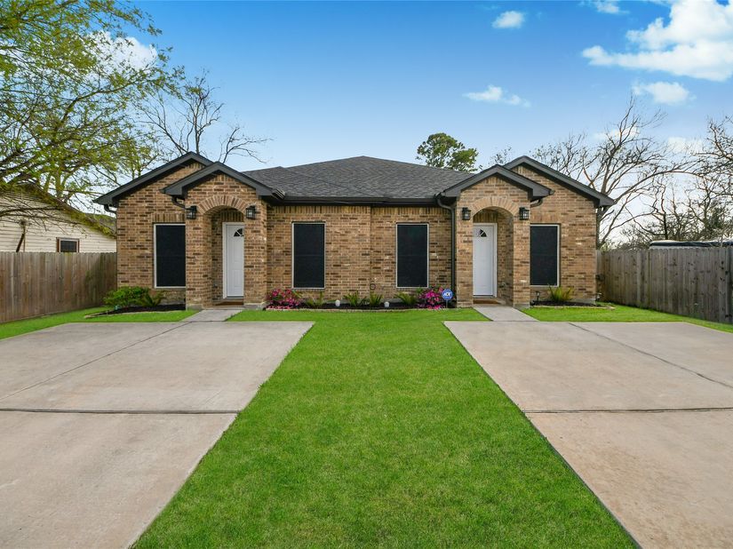 7980 Ethel Street A/B, Houston TX 77028