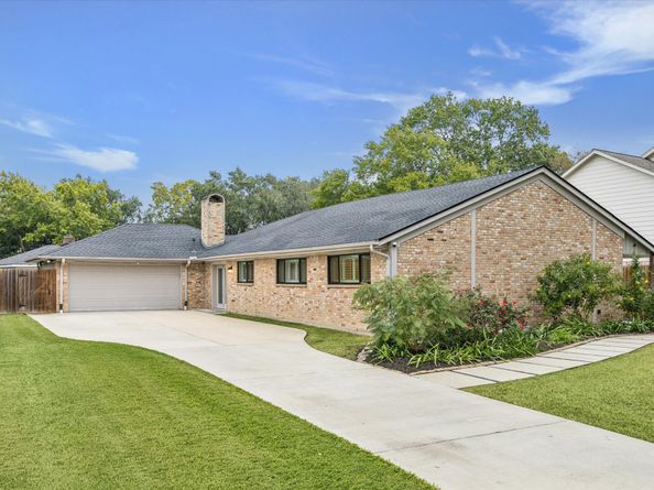 10818 Olympia Drive, Houston TX 77042