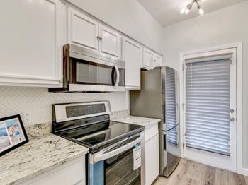 4401 Bellaire Drive S