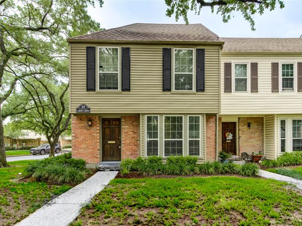 13050 Trail Hollow Drive, Houston TX 77079