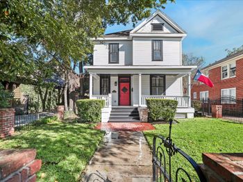 1214 Heights Boulevard