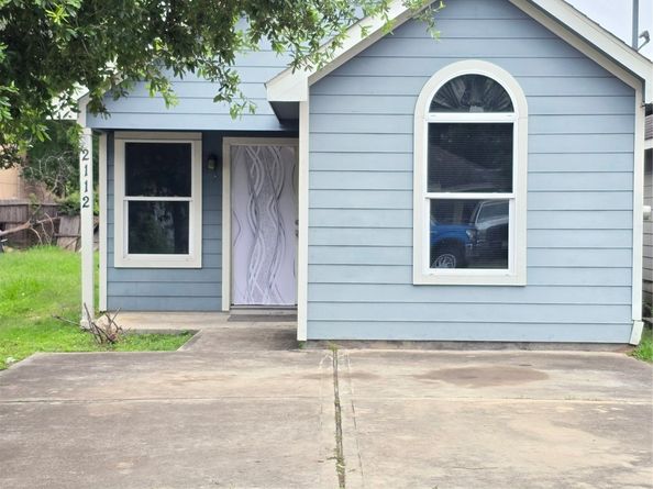 2112 Davis Street B, Houston TX 77026
