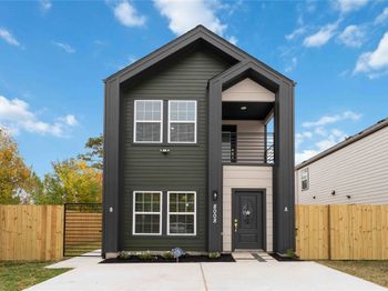 8008 Birmingham Street