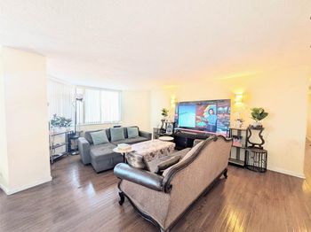 412 Harmon Cove Tower