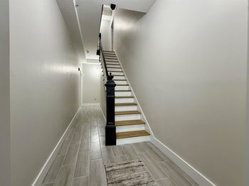 842 Park Ave
