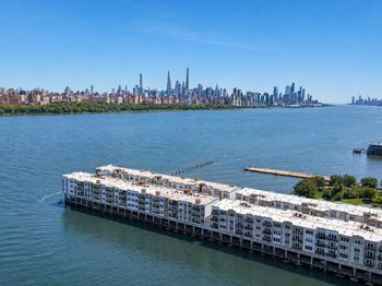 140 The Promenade